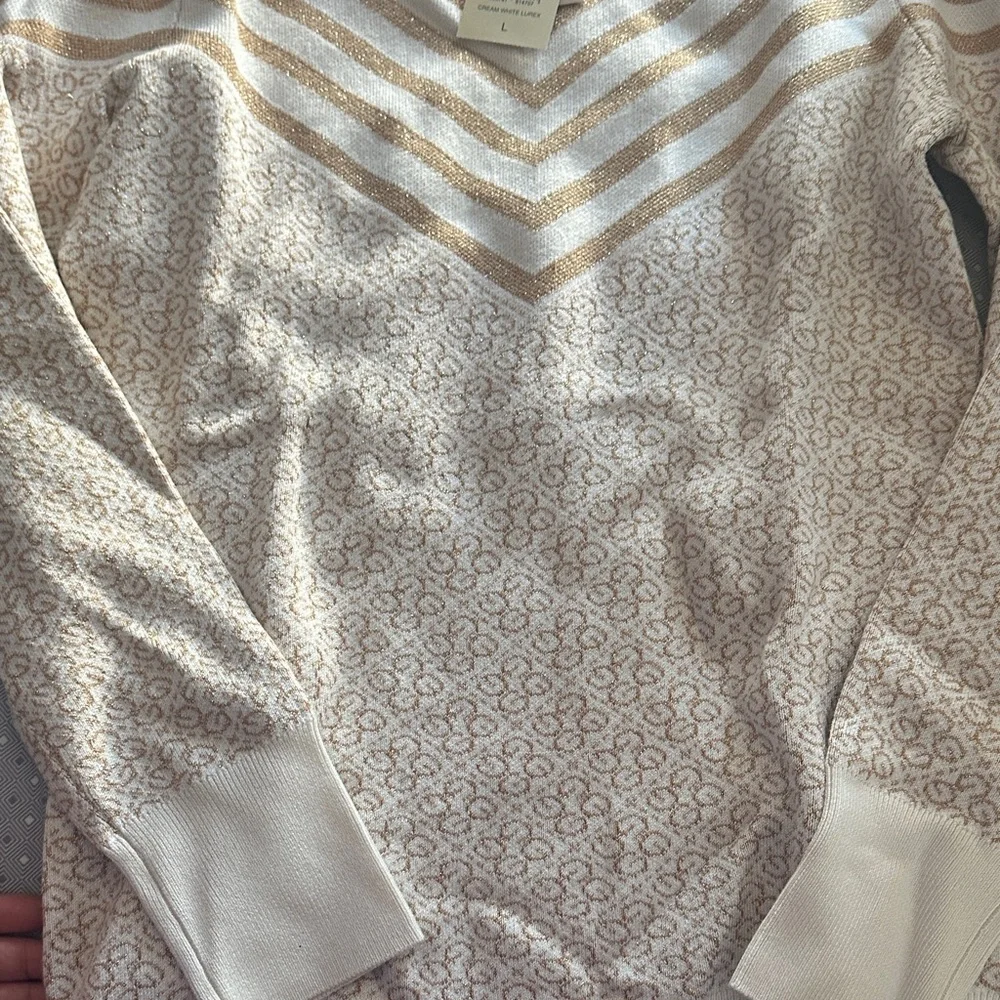 Guess Cream and Gold Patterned Sweater - Picture 3 of 5